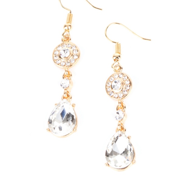 ​Graceful Glimmer - Gold Earrings - Picture 2 of 2